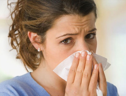 Trời lạnh phòng viêm mũi dị ứng