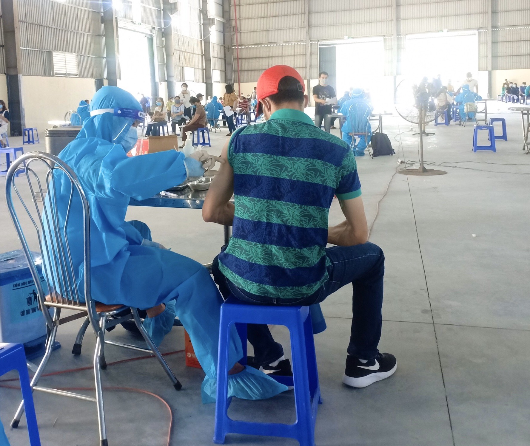 Triển khai tiêm phòng vắc xin Covid-19 cho CBCNV Công ty CP Dược Danapha