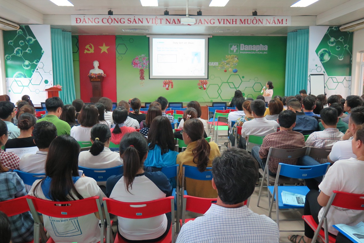 Danapha đào tạo cập nhật GMP cho nhân viên nhà máy và khối kỹ thuật